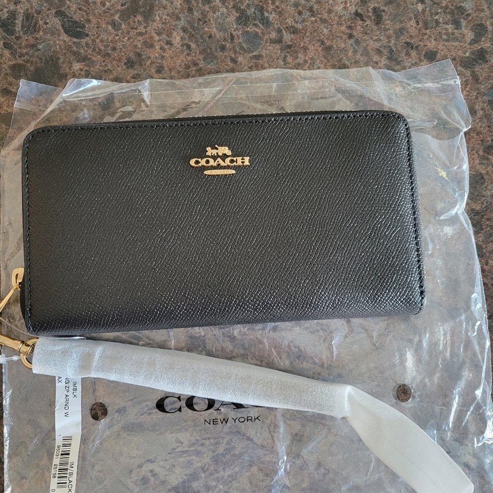 Coach wallet